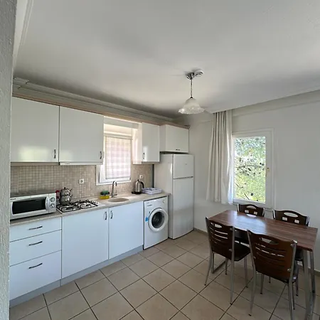 Pinky Lägenhetshotell Bodrum