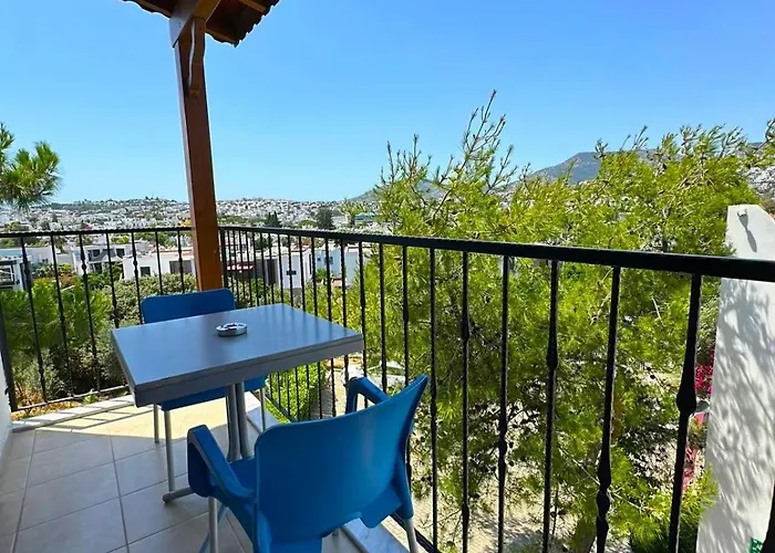 Pinky Ξενοδοχείο με διαμερίσματα 4*